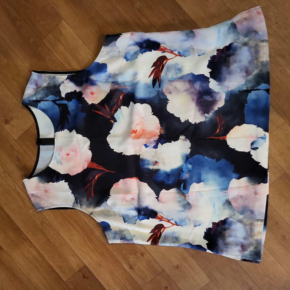 Sleeveless blouse